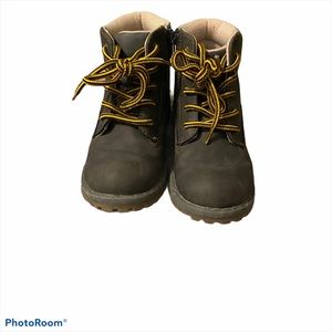 Highland Creek boys boots size 11 toddler